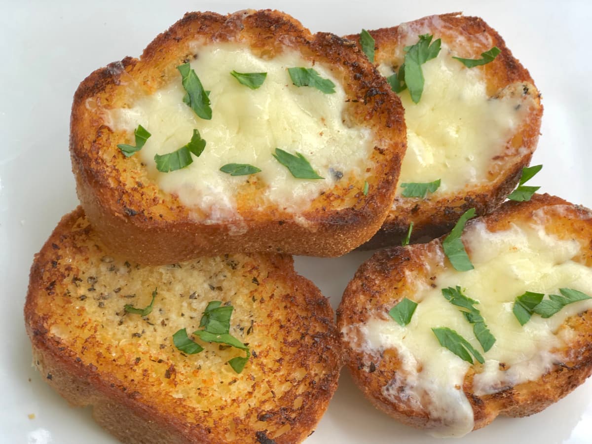 Bánh Mì Tỏi Nướng