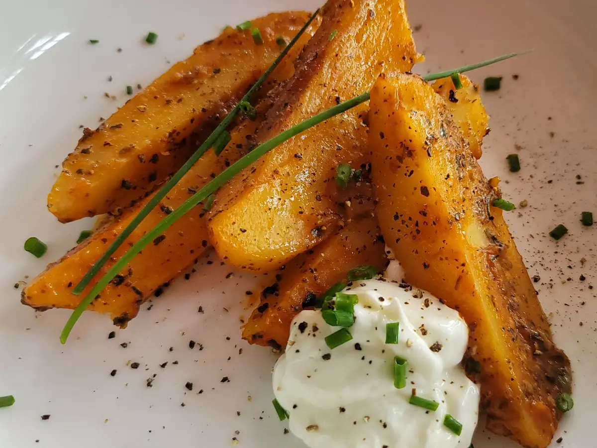 Pommes de terre grecques au citron – Fraîches et pleines de saveur! preparation step 1
