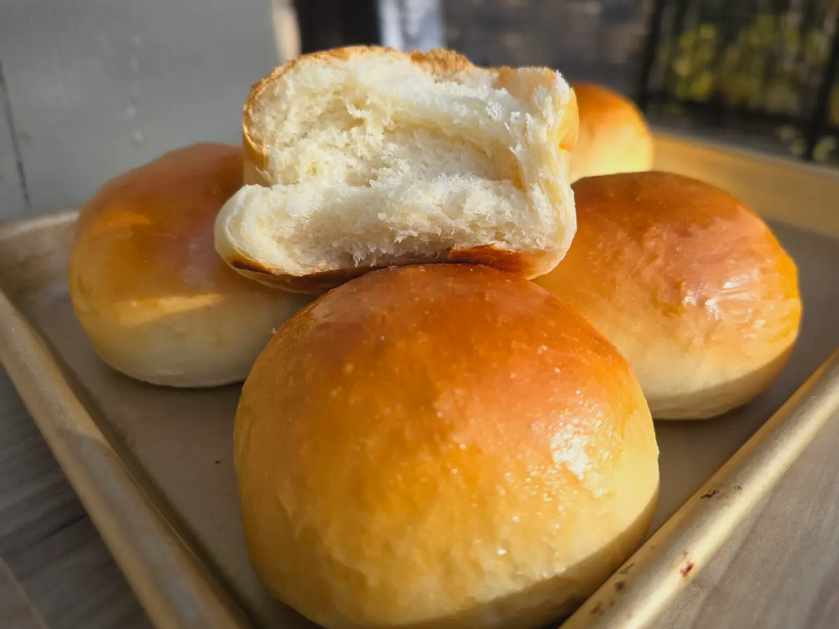 Canadian Prairie Dinner Buns: Incredibly Soft, Fluffy, and Simply the Best Dinner Buns!