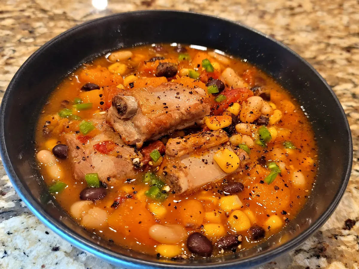 세 자매 (그리고 남자 형제) 수프