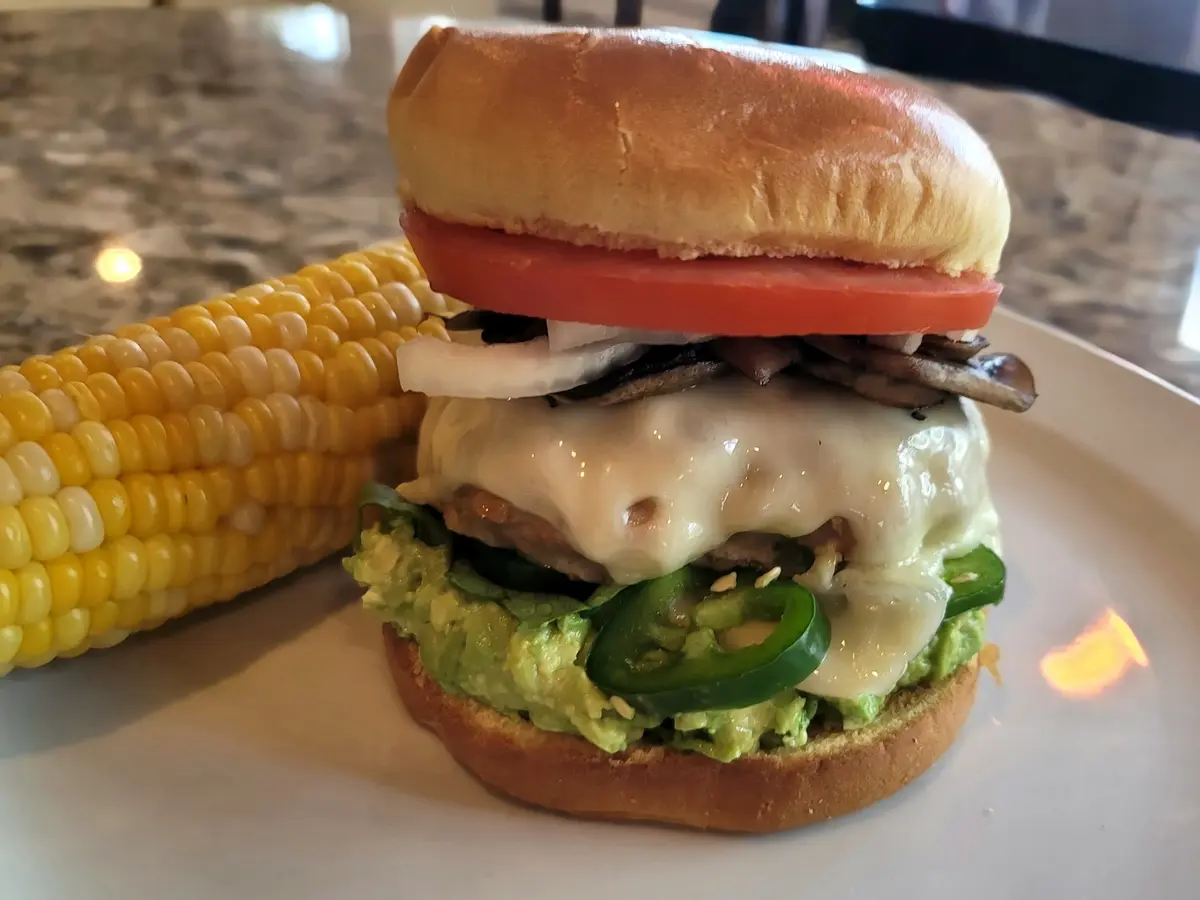 रसीले टर्की बर्गर एक ख़ास ट्विस्ट के साथ 🍔✨… और एक सीक्रेट इंग्रेडिएंट preparation step 1