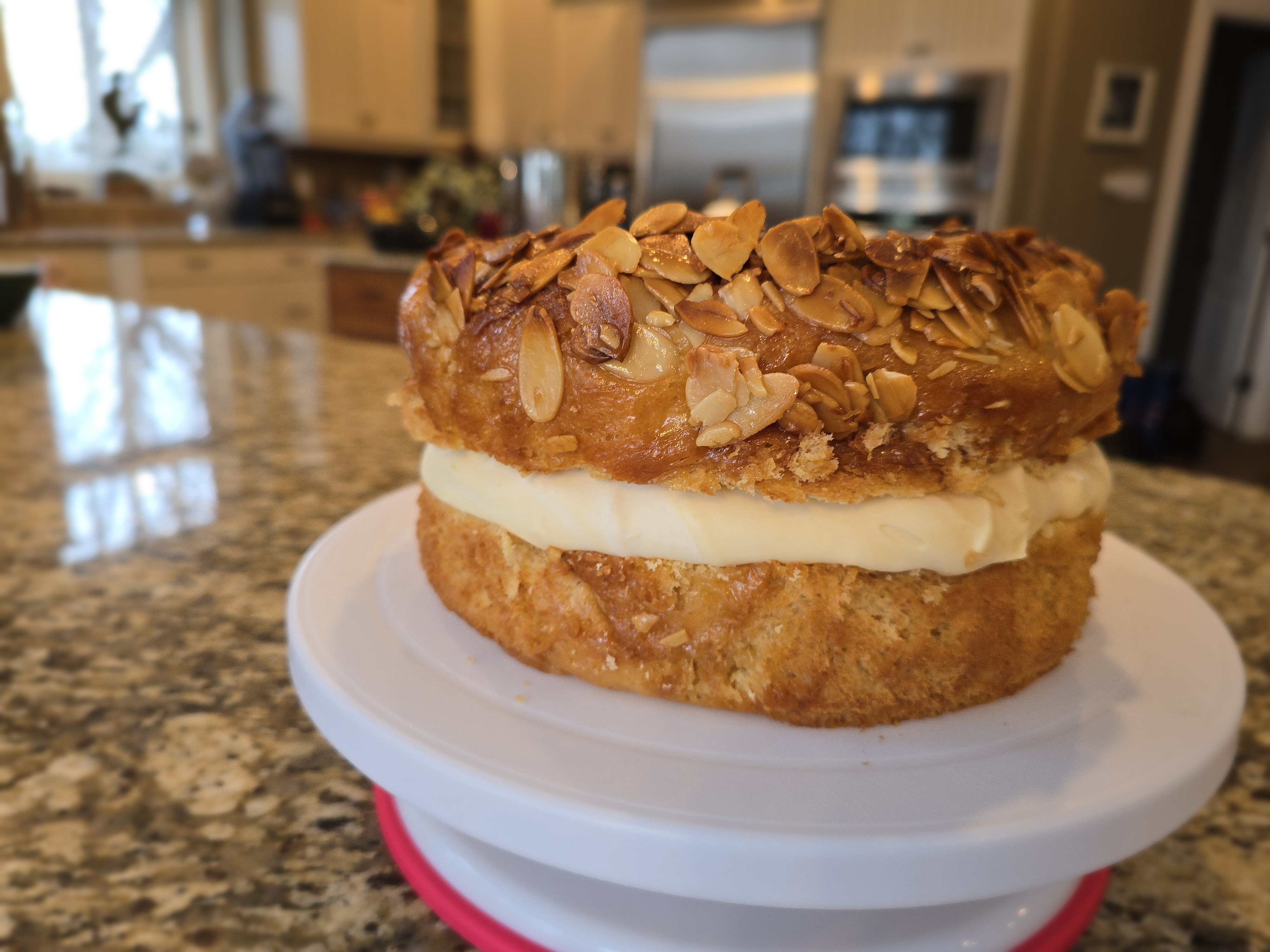 最棒的蜜蜂蜇伤蛋糕(Bienenstich)食谱