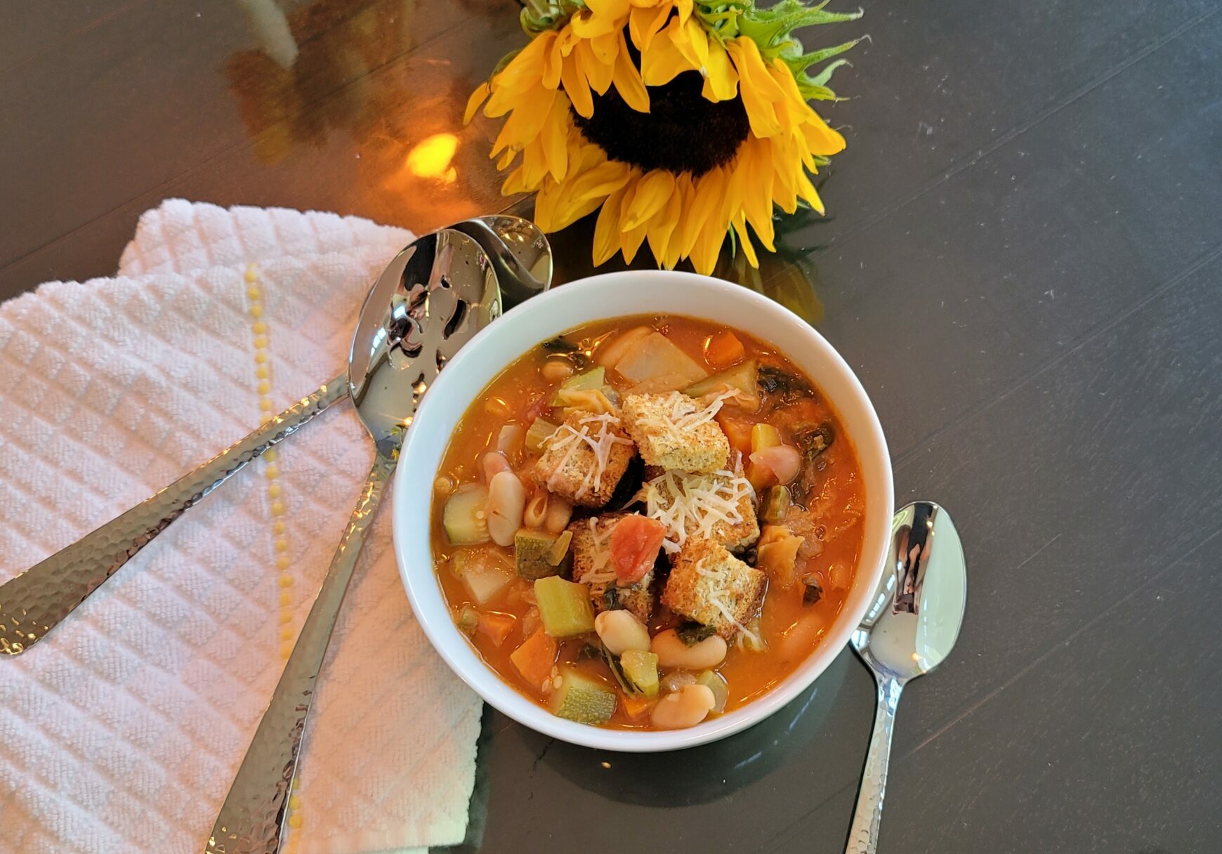 מרק ירקות טוסקני preparation step 1