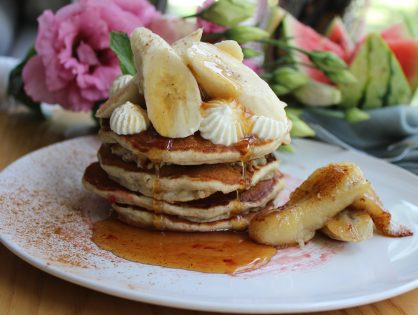 Our favourite pancakes – banana pancakes fluffy on the inside, crispy on the edges, no added sugar