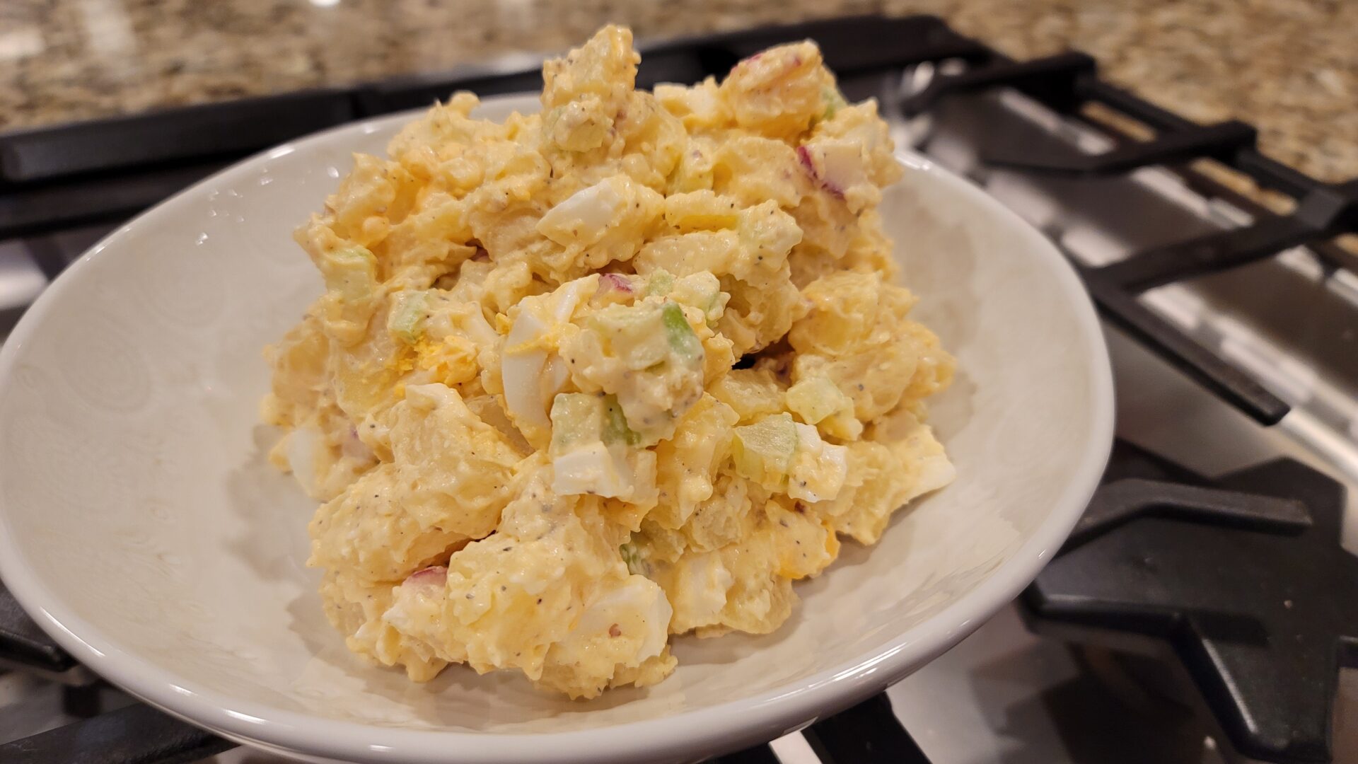 Classic Potato Salad - Food 400°