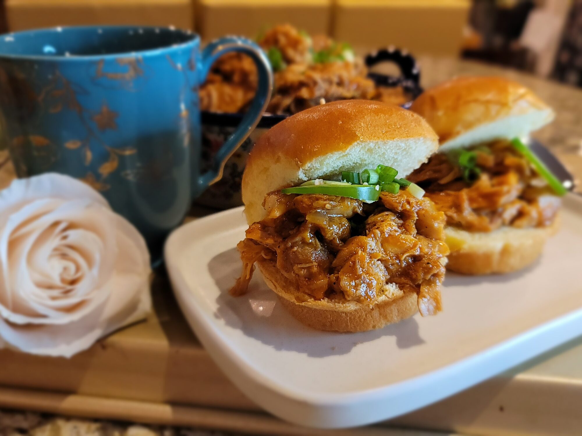 Pulled Chicken Food 400   Pulled Chicken 1 2000x1500 