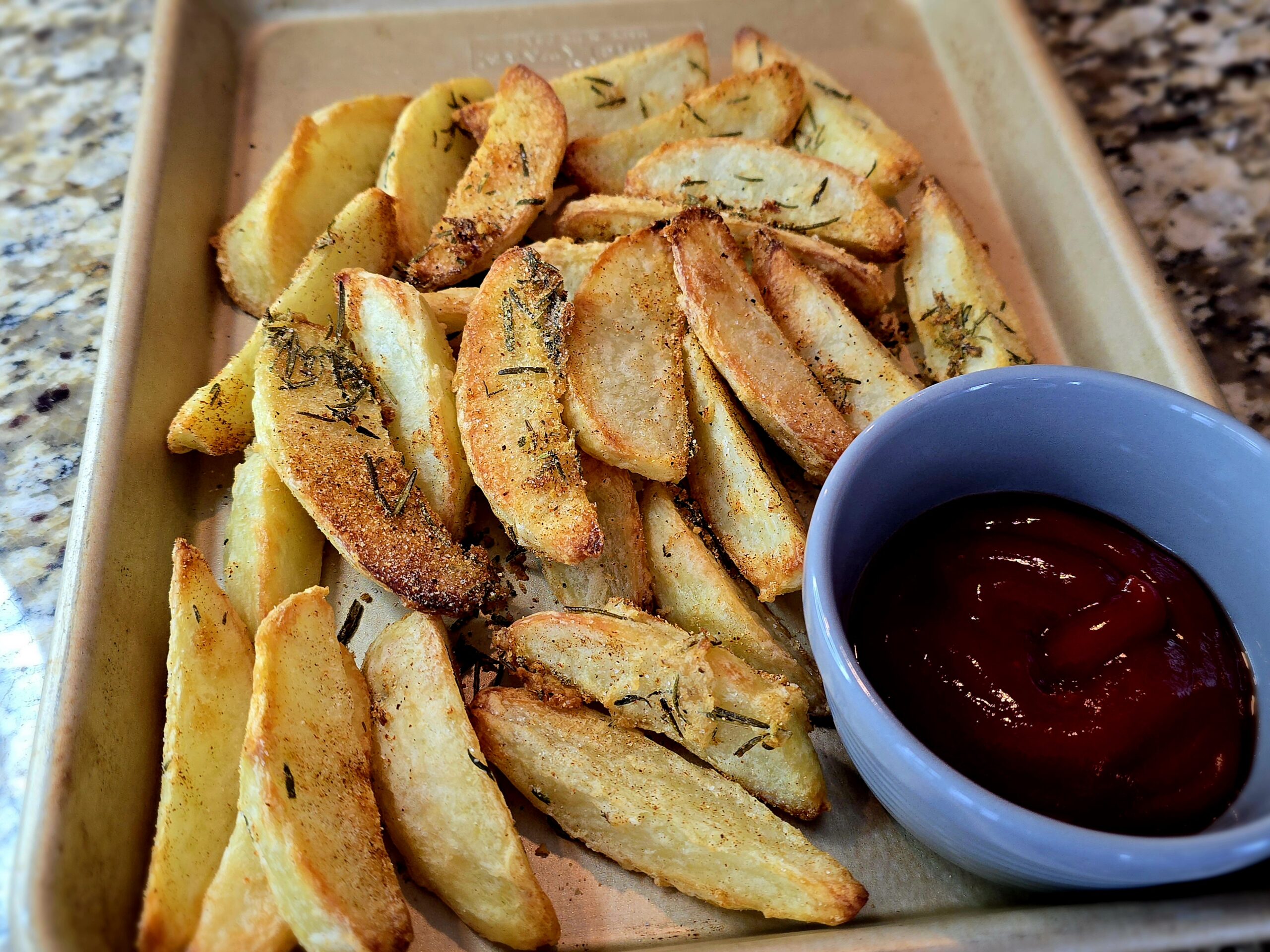 Herbed Crispy Potato Wedges