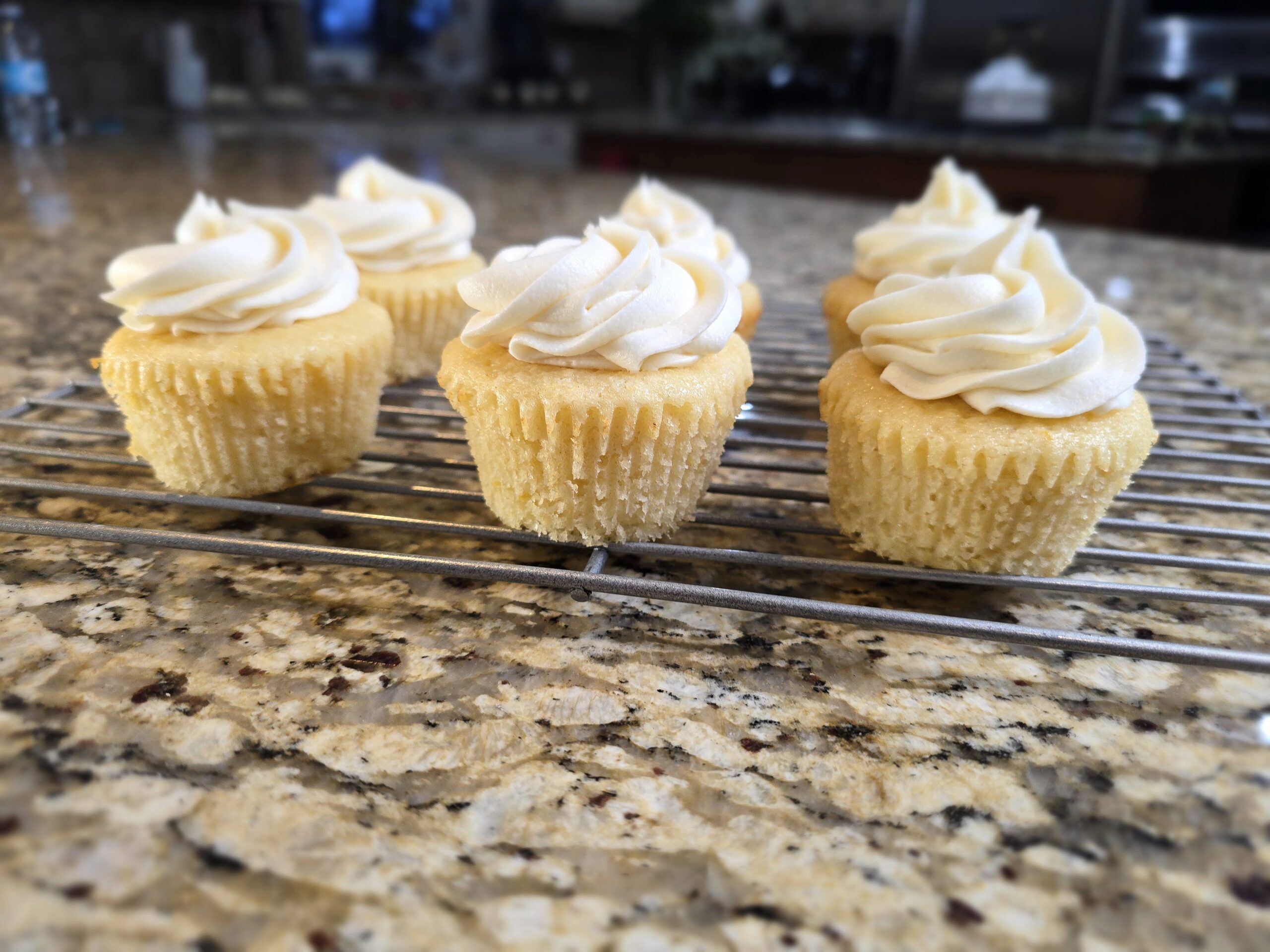 The Best Lemon Cupcakes – Lemon Velvet: Light, Lemony Elegance in Every Bite